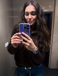 Elite American escort companion